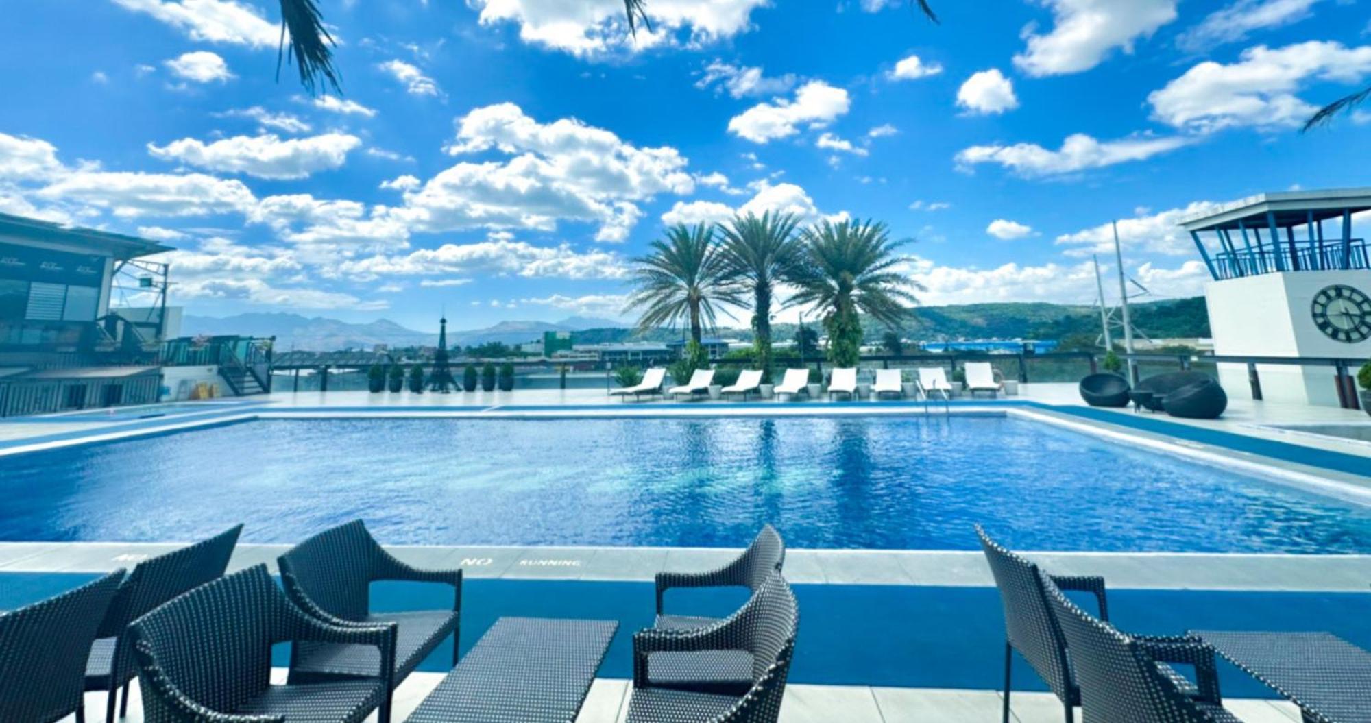 Le Charme - Subic Hotel Olongapo